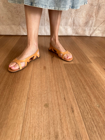 HALARA GREEK LEATHER SANDALS