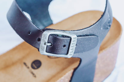 BLACK WEDGED WOMEN SANDAL