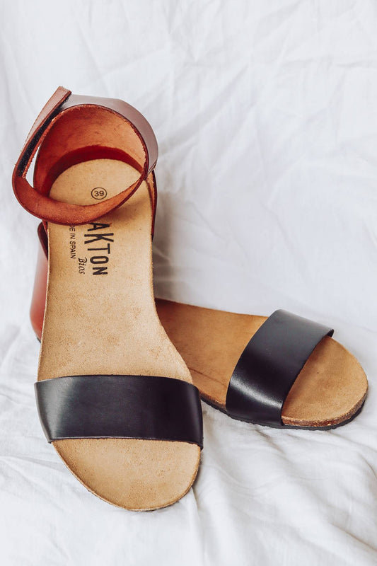 MULTI LEATHER SANDAL